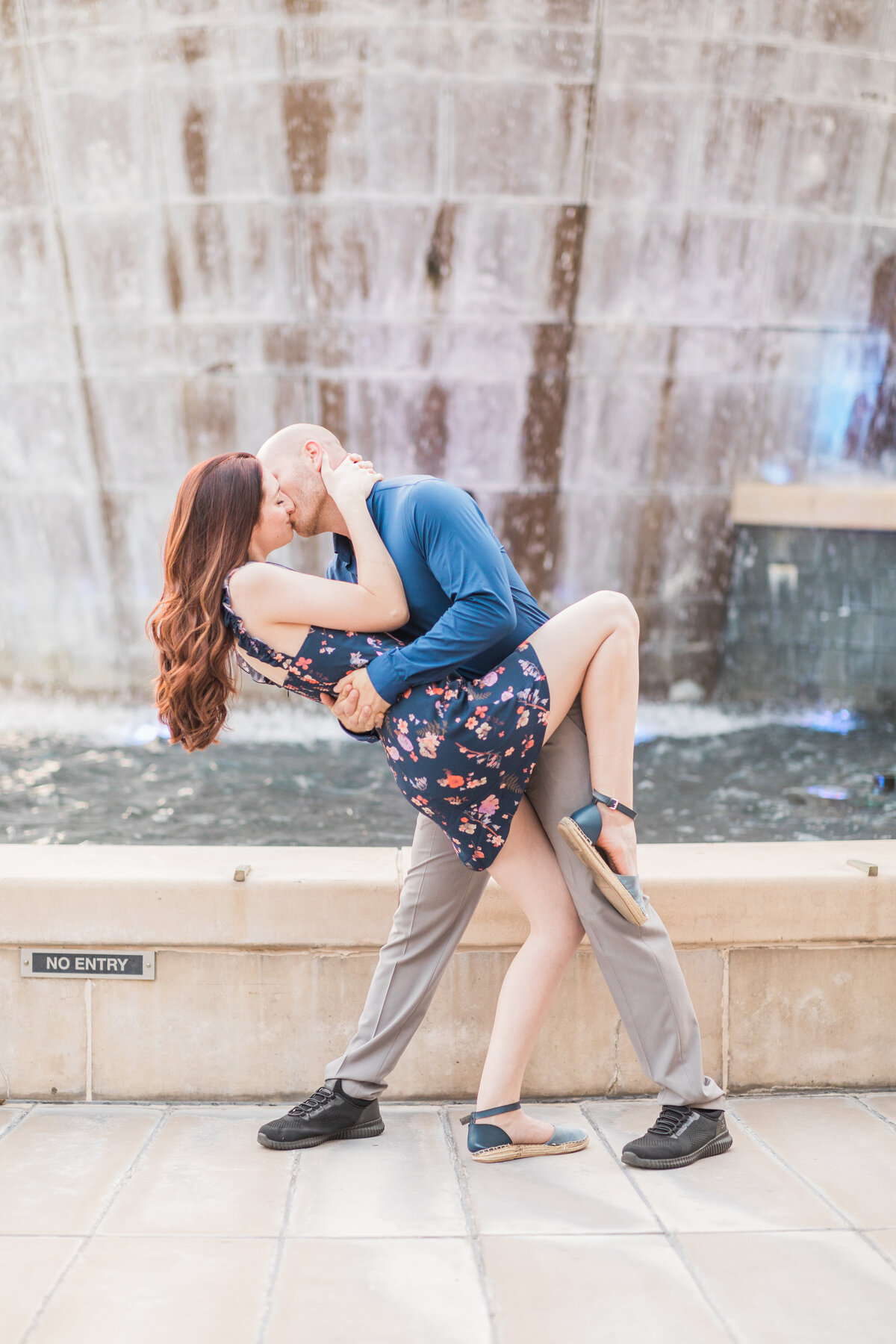 The-Woodlands-Engagement-Session