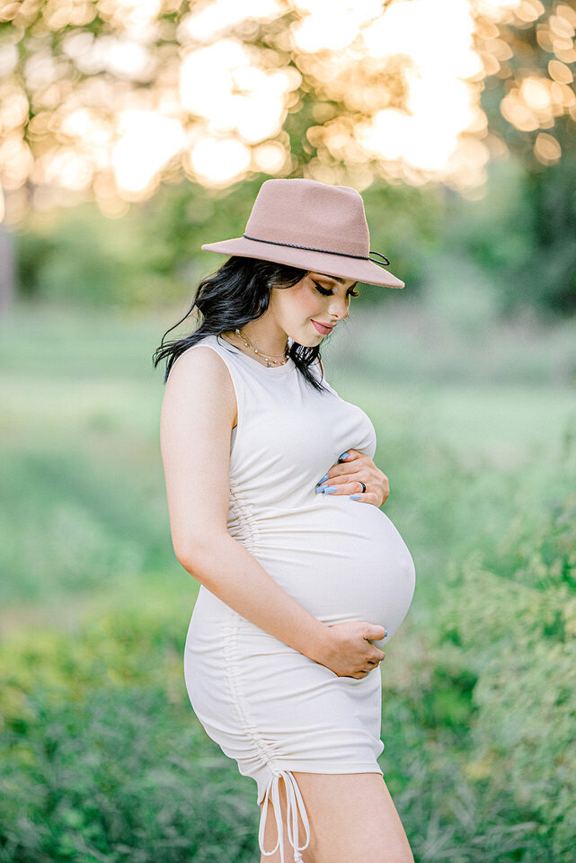 PIoneers Park Maternity Session