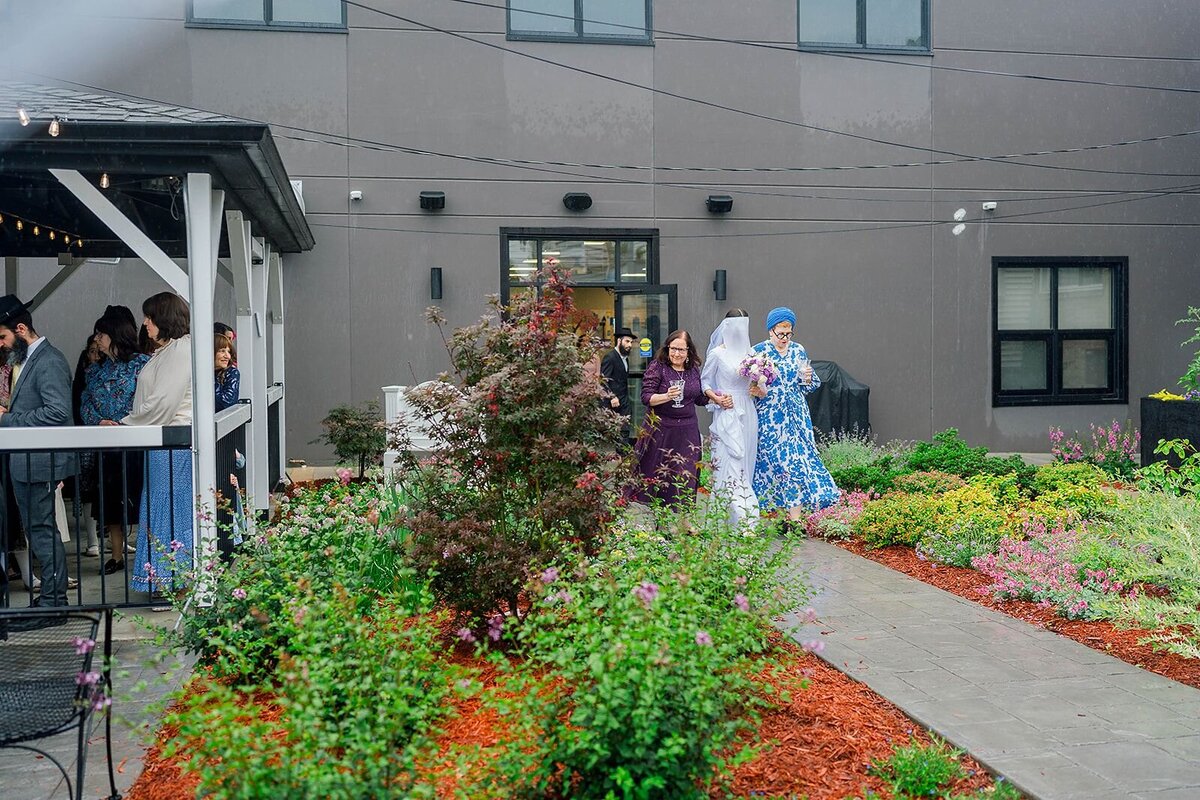 Eliana-Melmed-Photography-Chicago-LosAngeles-Jewish-WeddingPhotographer-CarmiKalman-Chuppah-00040
