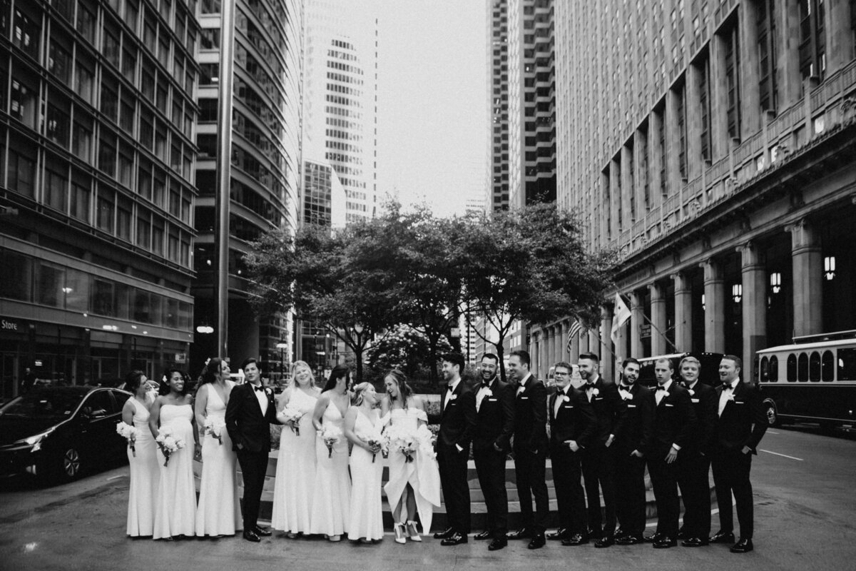 Best Chicago Wedding Planner LK Events Jamie Loren Morgan Mfg Weddings10
