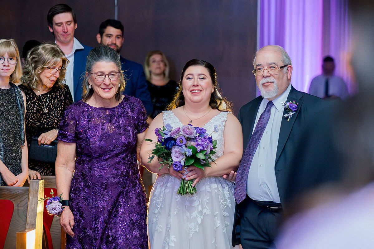 Eliana-Melmed-Photography-Chicago-LosAngeles-Jewish-WeddingPhotography-ElianaSklar-Chuppah-00082