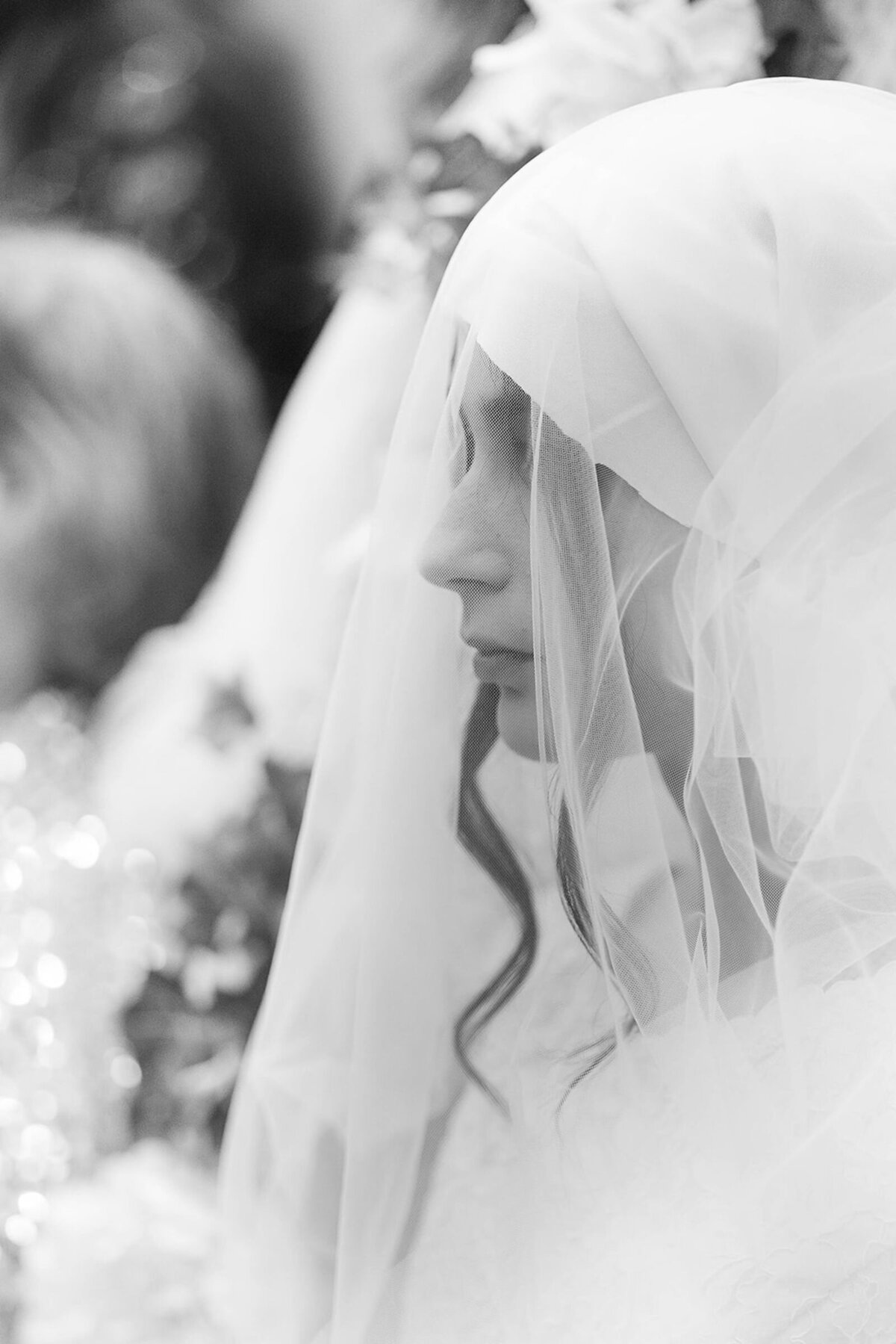 Eliana-Melmed-Photography-Chicago-LosAngeles-Jewish-WeddingPhotographer-CarmiKalman-Bedeken-00081