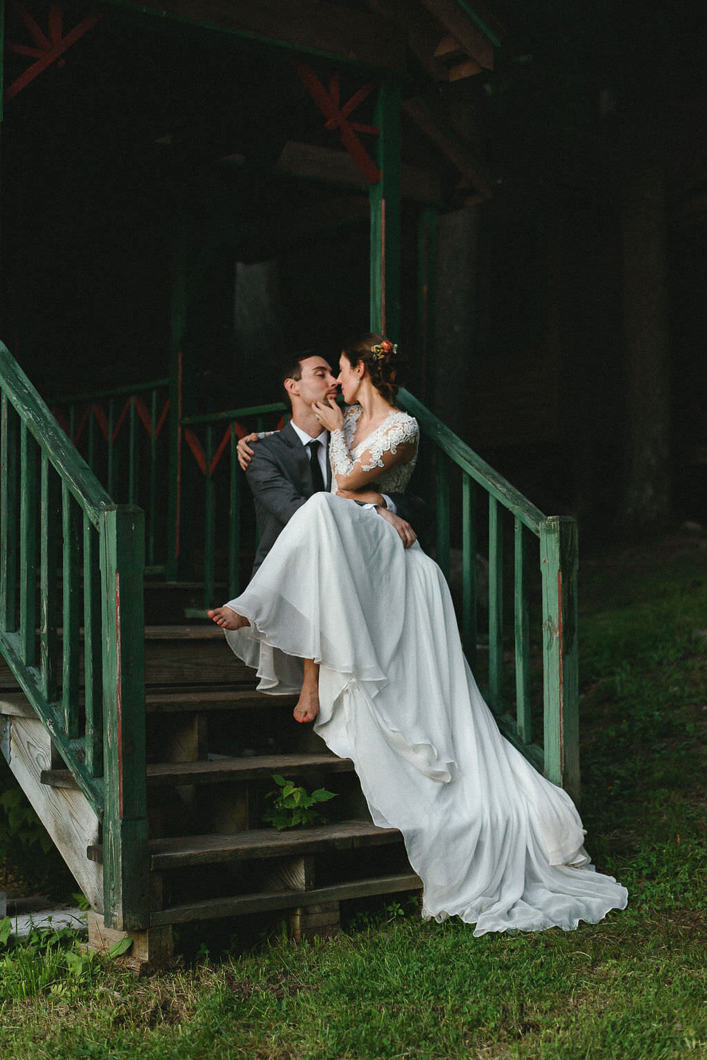 Refined, story-led documentary wedding photography in Oregon and the Adirondacks with timeless editorial artistry.