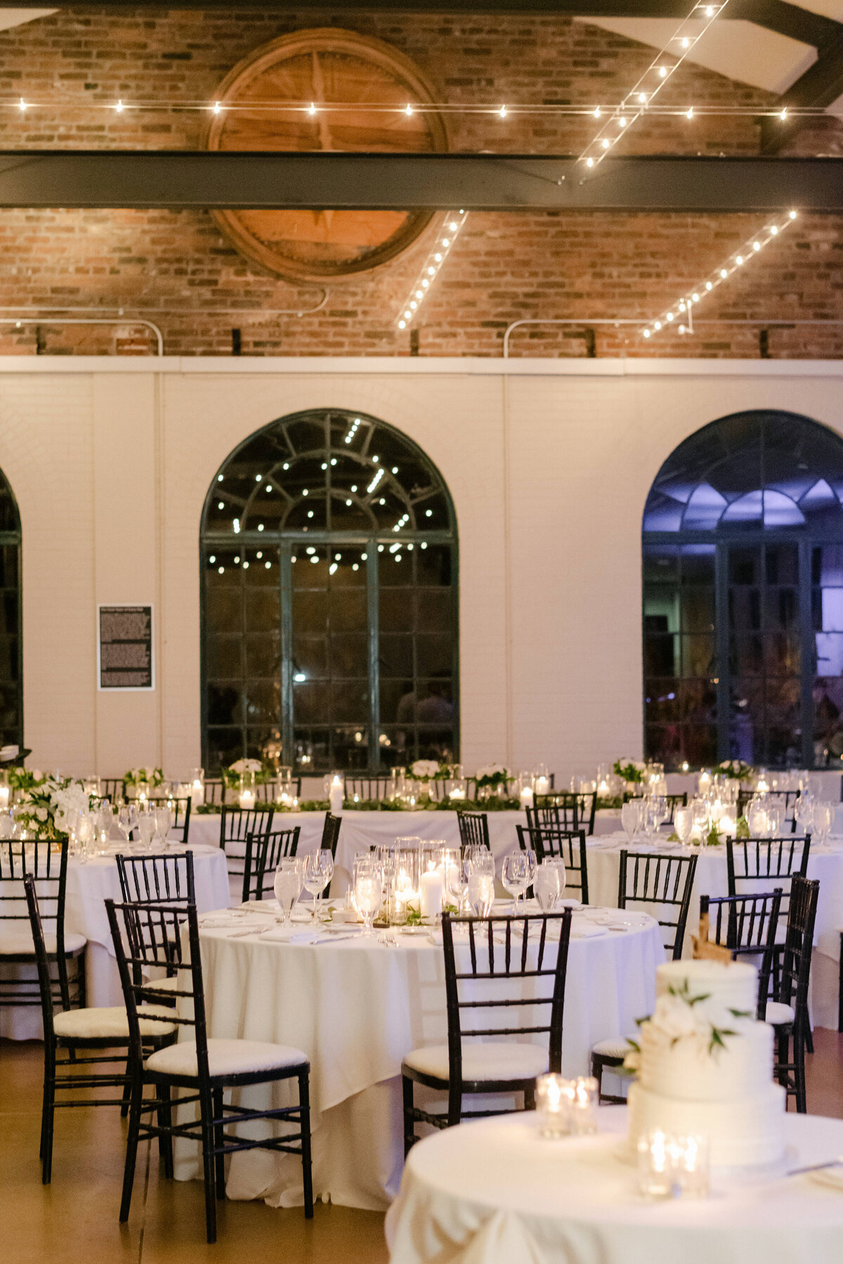 st-louis-public-library-visitors-center-wedding-photographer-alex-nardulli-46