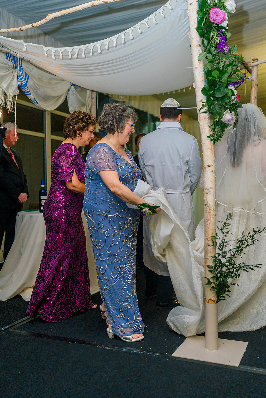 Eliana-Melmed-Photography-Chicago-LosAngeles-Jewish-WeddingPhotography-Chuppah-00105