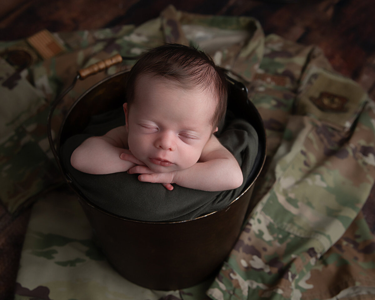 armed-forces-newborn