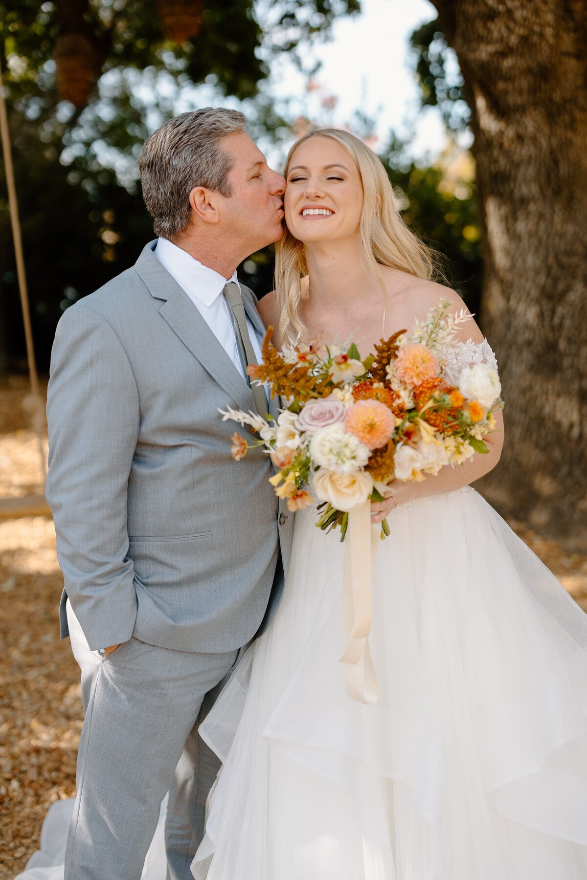 Hannah-Berglund-Photography_Erika-Nick-Leal_Lodge-Sonoma-Wedding-303