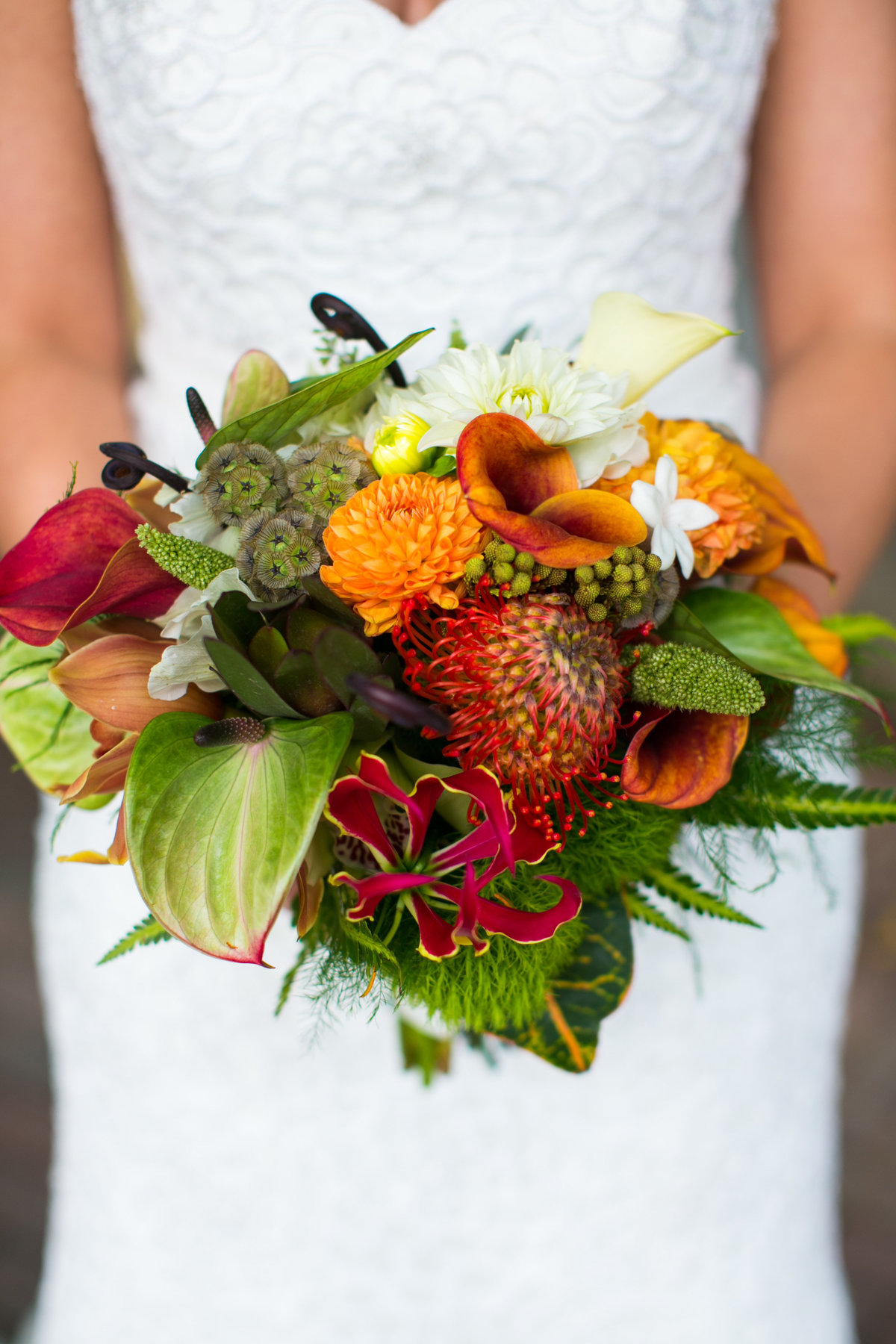 exotic-wedding-bouquet-baltimore-zoo
