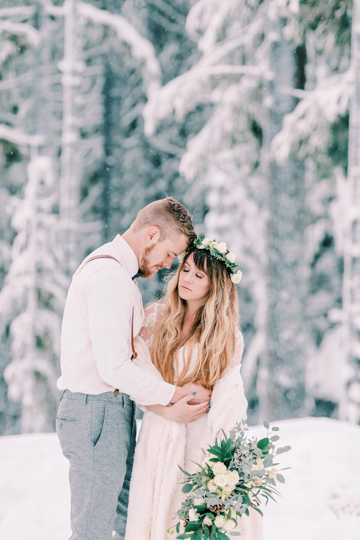 Winter Mount Hood Wedding, Rachel Howerton Photography (48)