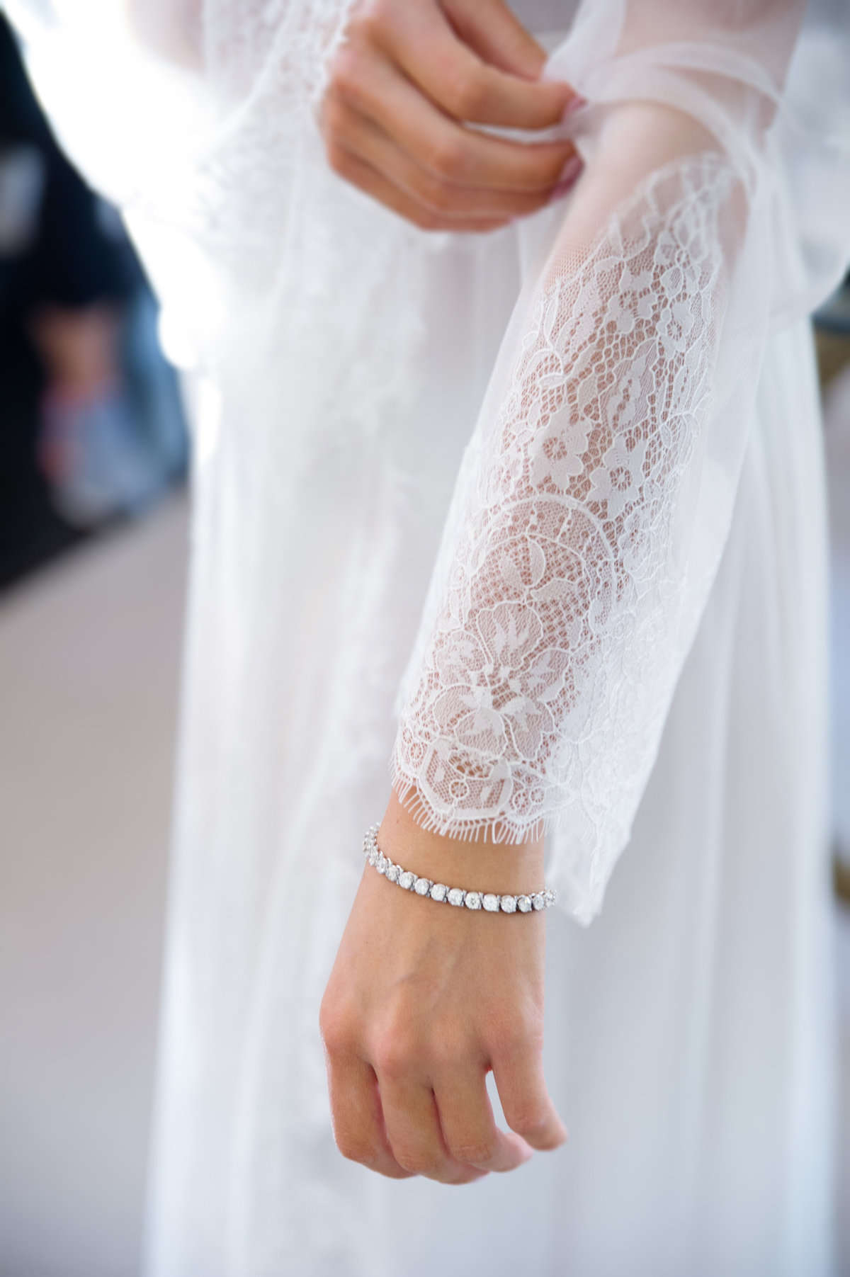 sleeved wedding dress