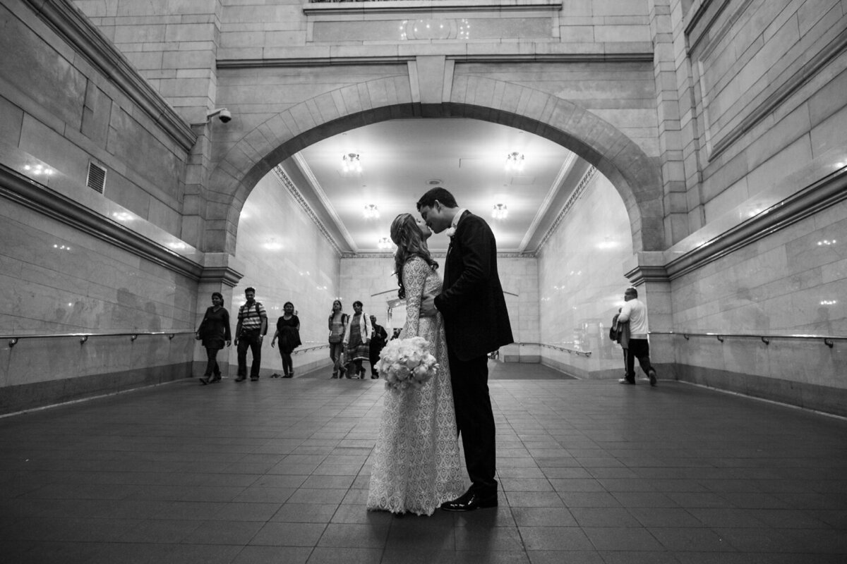 New York Wedding Photographed by Samuel Lippke Studios040
