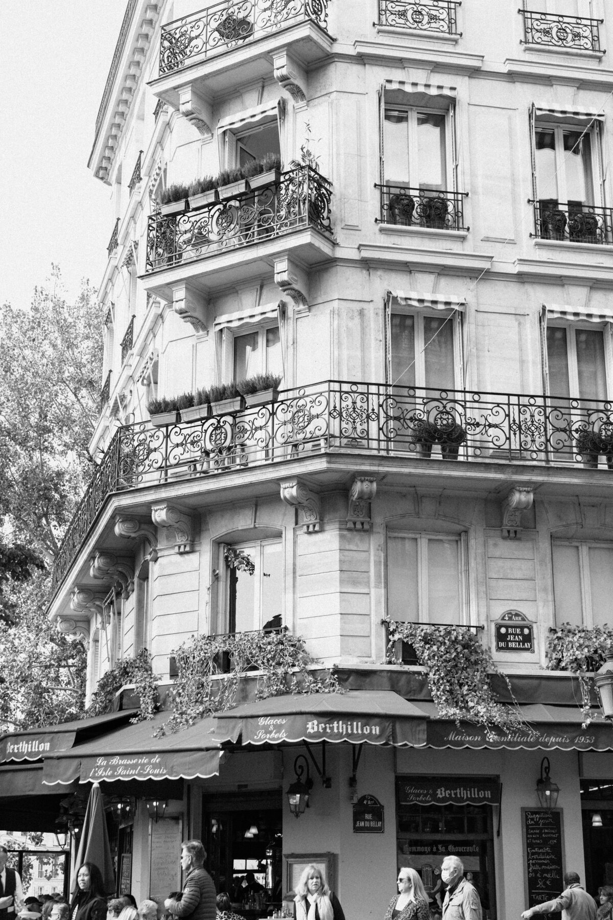 Paris-Wedding Photographer-Leandra Creative Co. Photography-46