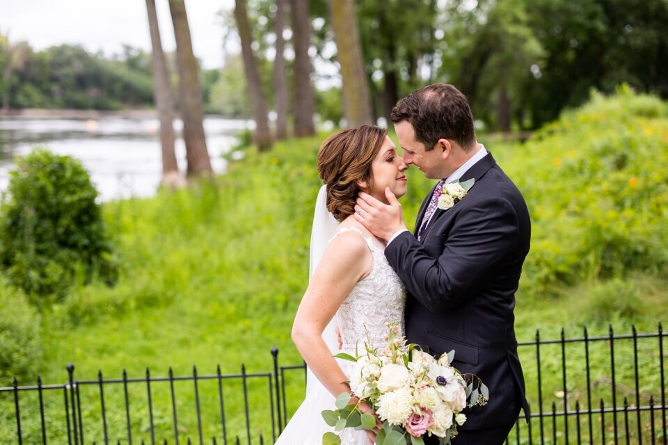 Eric Vest Photography - Leopold's Mississippi Gardens Wedding (34)