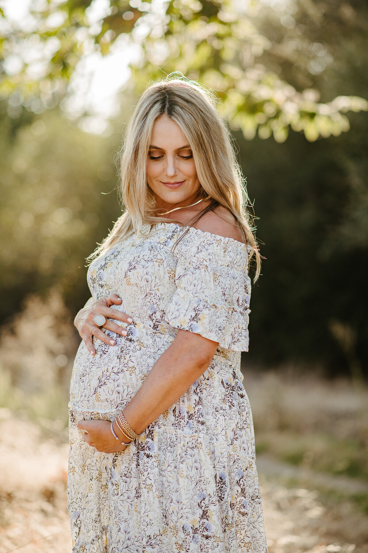Carlsbad Maternity Photographer-glowing mama17