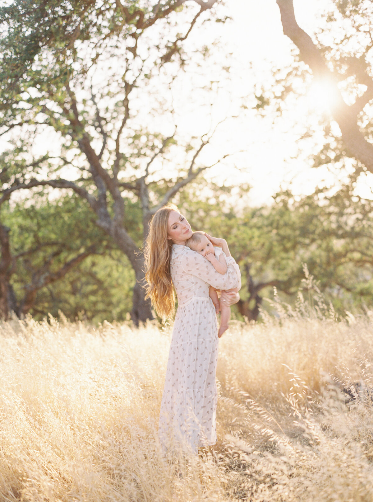 Megan Kawahara Photography San Jose Bay Area California Motherhood Newborn Family Lifestyle Womans Photography Images Portraits Light Airy Film Photos MKPhotography_ForsythFamily-86