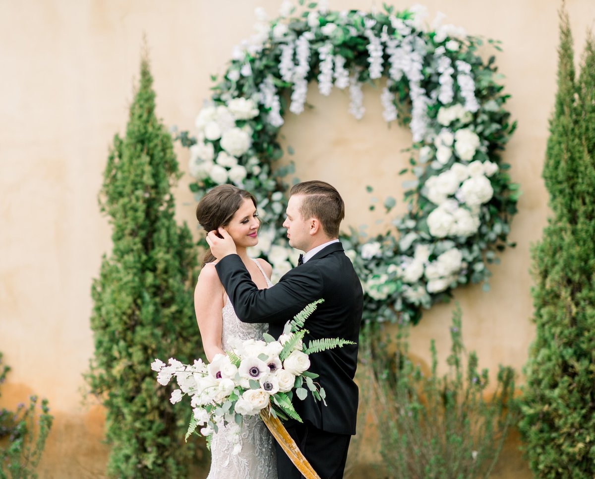 Ceremony Wreath with couple