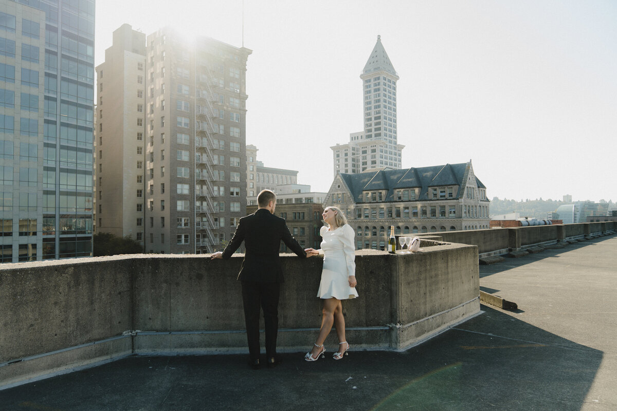 Sara-Canon-Elopement-Downtown-Seattle-WA-Amy-Law-Photography-63