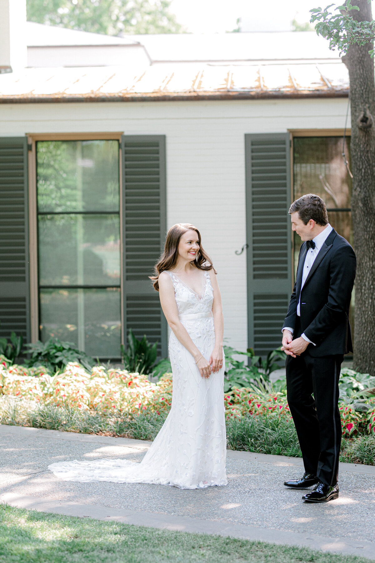 Gena & Matt's Wedding at the Dallas Arboretum | Dallas Wedding Photographer | Sami Kathryn Photography-65