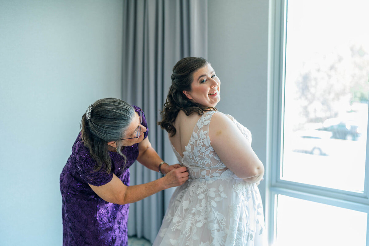 Eliana-Melmed-Photography-Chicago-LosAngeles-Jewish-WeddingPhotography-ElianaSklar-EilanaReady-00057