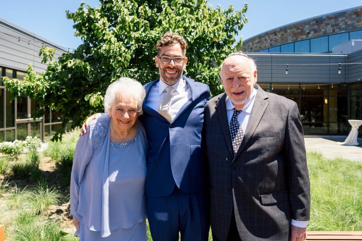 Eliana-Melmed-Photography-Chicago-LosAngeles-Jewish-WeddingPhotography-ShulaNoah-FamilyFormals-00151