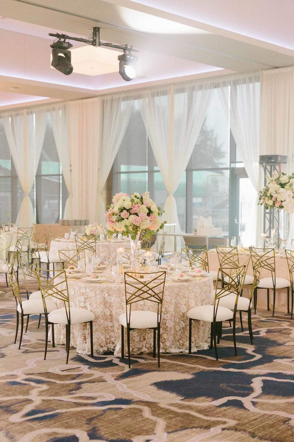 Grey and blush wedding reception at Hyatt Regency Lake Washington