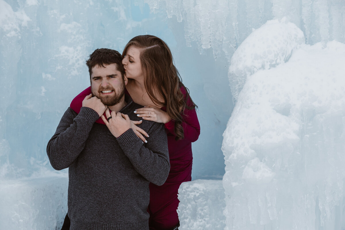 Brittany & Andy Winter Session -  Simply Cassandra - 92