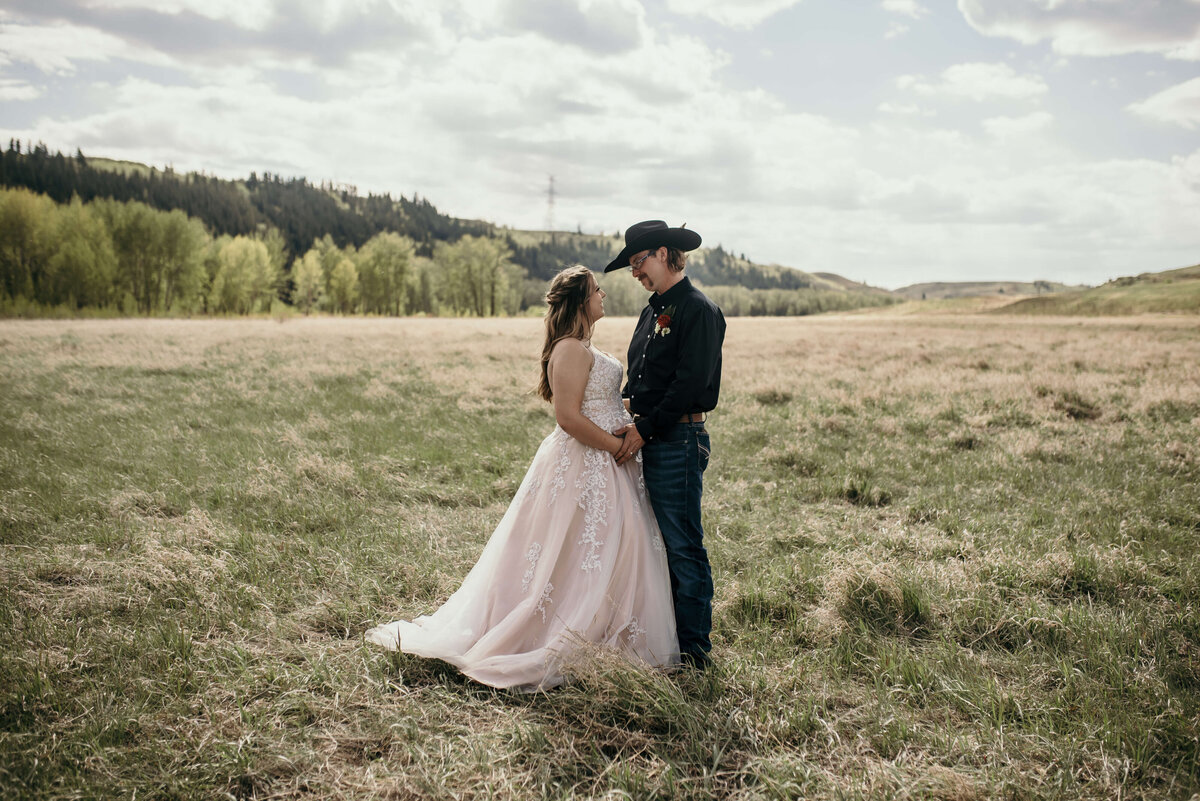 Wedding-photography-Indus-Alberta-Canada