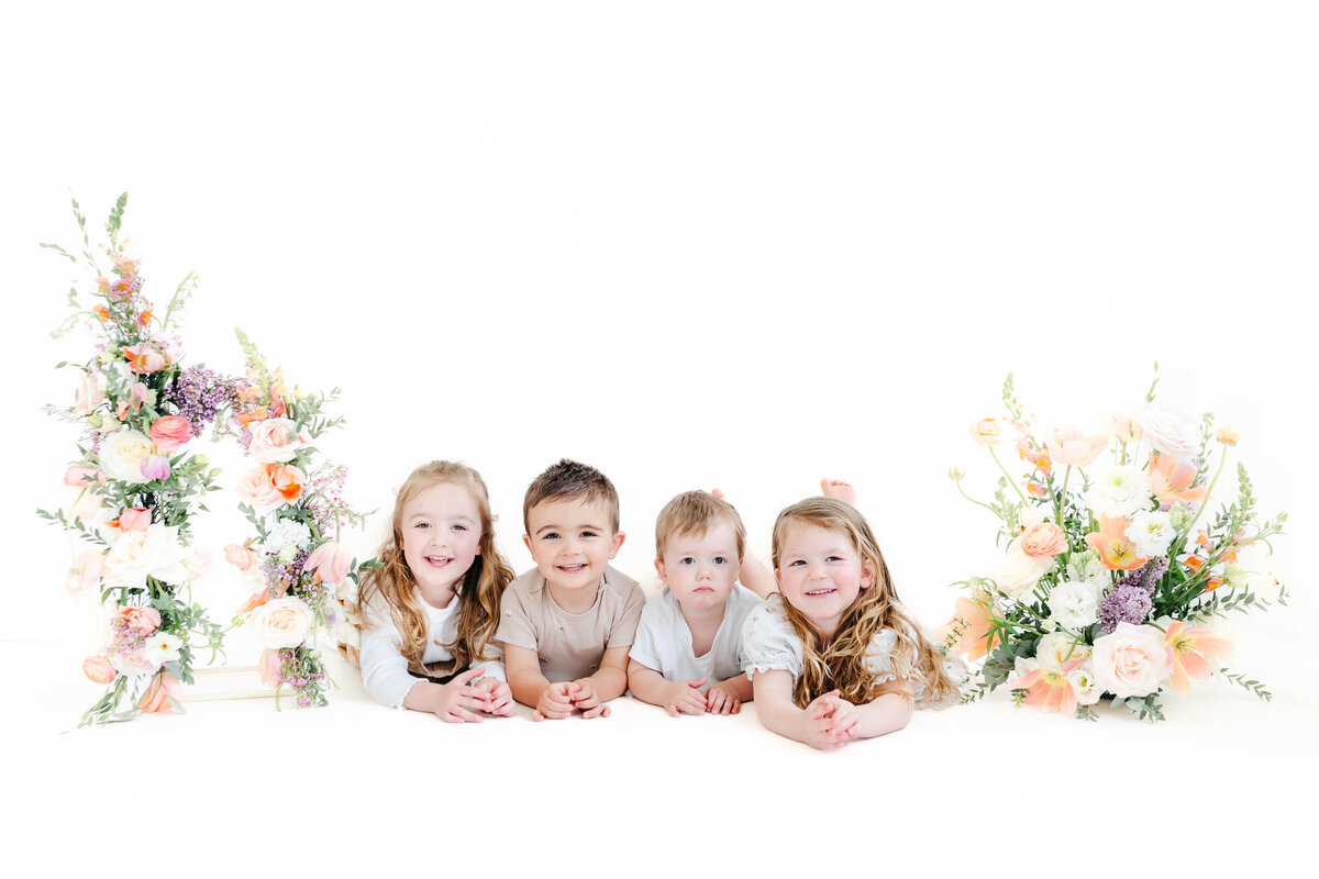 SpringFloralSessions2024-SaatiTrueman-42 (1)