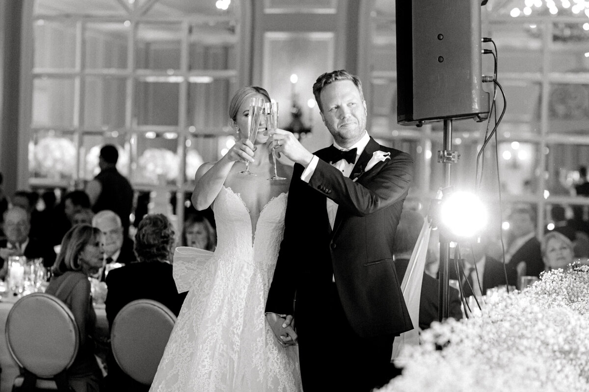 Katelyn & Kyle's Wedding at the Adolphus Hotel | Dallas Wedding Photographer | Sami Kathryn Photography-303
