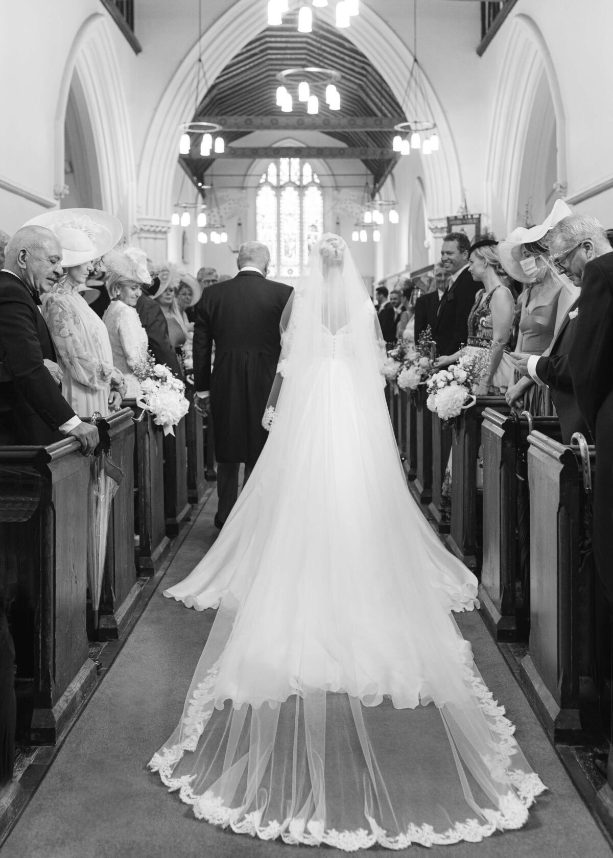 chloe-winstanley-weddings-hambleden-church-suzanne-neville-veil