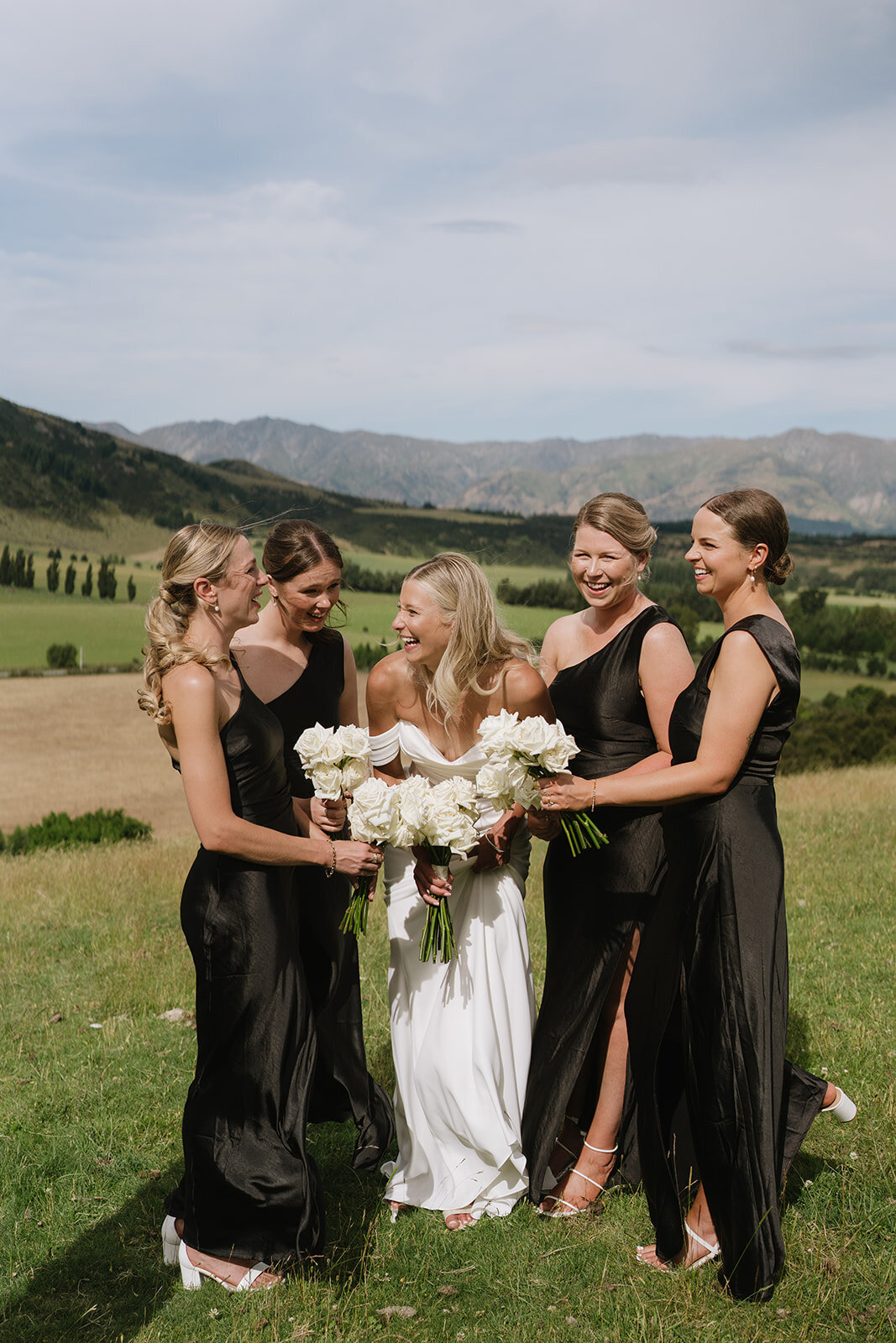 Melissa Clark Photography - Queenstown Wedding Photographer - Brenna & Taylor - Lookoutlodge Wedding-491