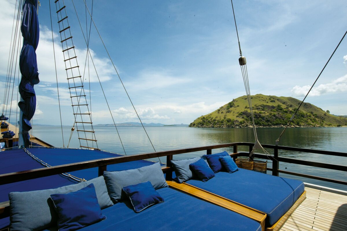 Ocean Pure Luxury Yacht Charter Komodo Indonesia BAL_8421