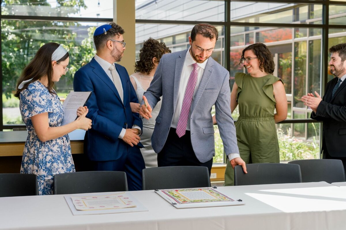 Eliana-Melmed-Photography-Chicago-LosAngeles-Jewish-WeddingPhotography-ShulaNoah-Ketubah-00045
