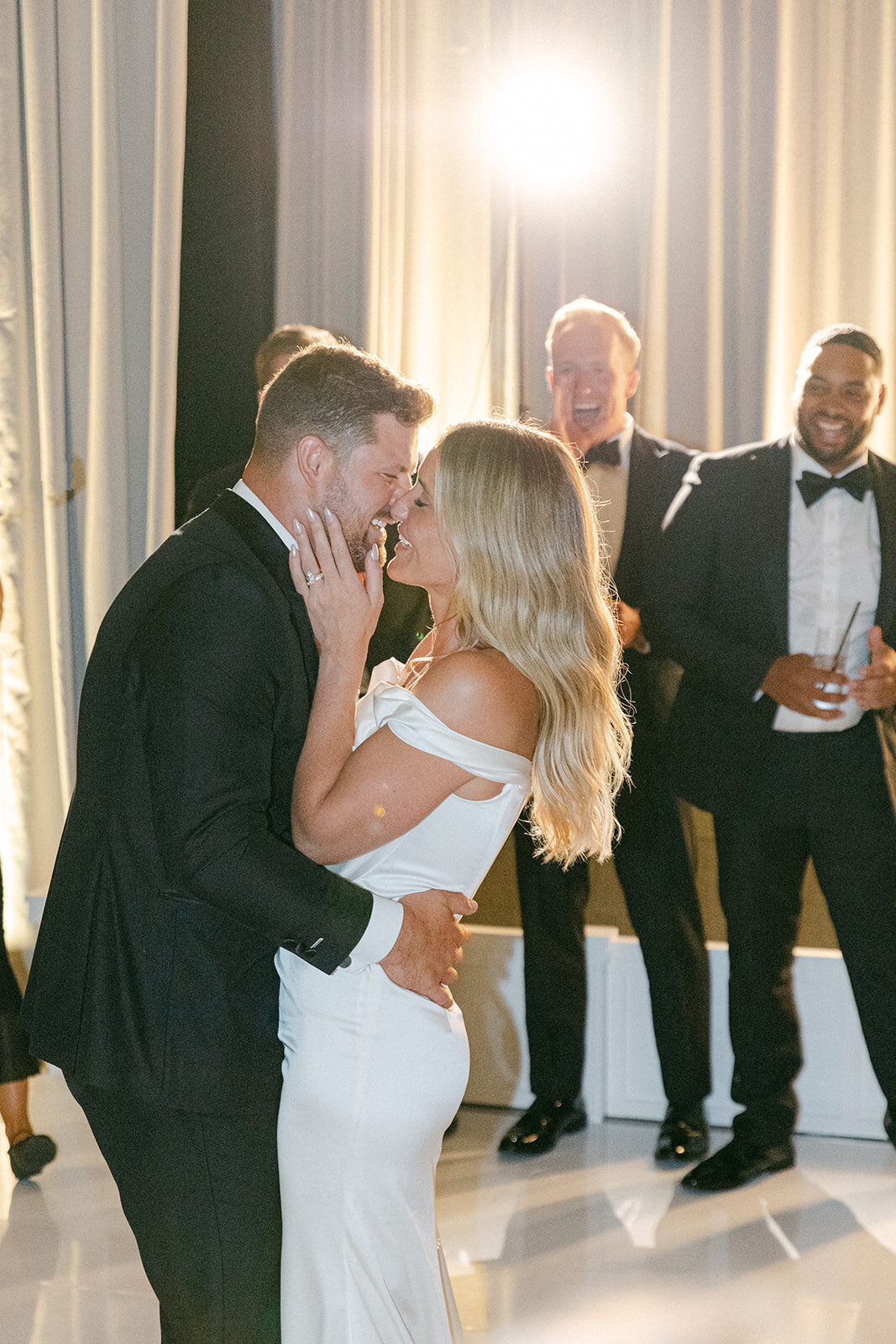 Meg Lee is a luxury Pittsburgh wedding photographer specializing in timeless, editorial, and heartfelt wedding photography for modern couples.