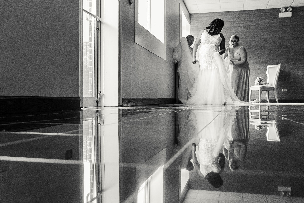 njeri-bishota-lauren-ashley-bride-white-dress-long-train-tile-floor-reflection-creative-photography-grayscale