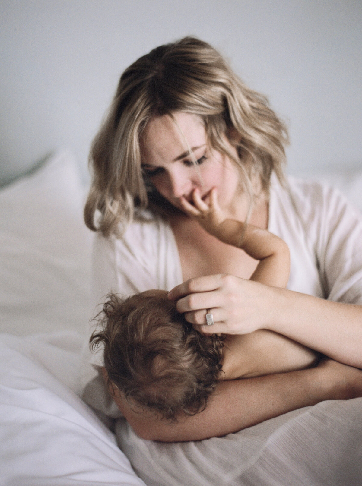 Motherhood-photography-session-fount-melanie-gabrielle-12