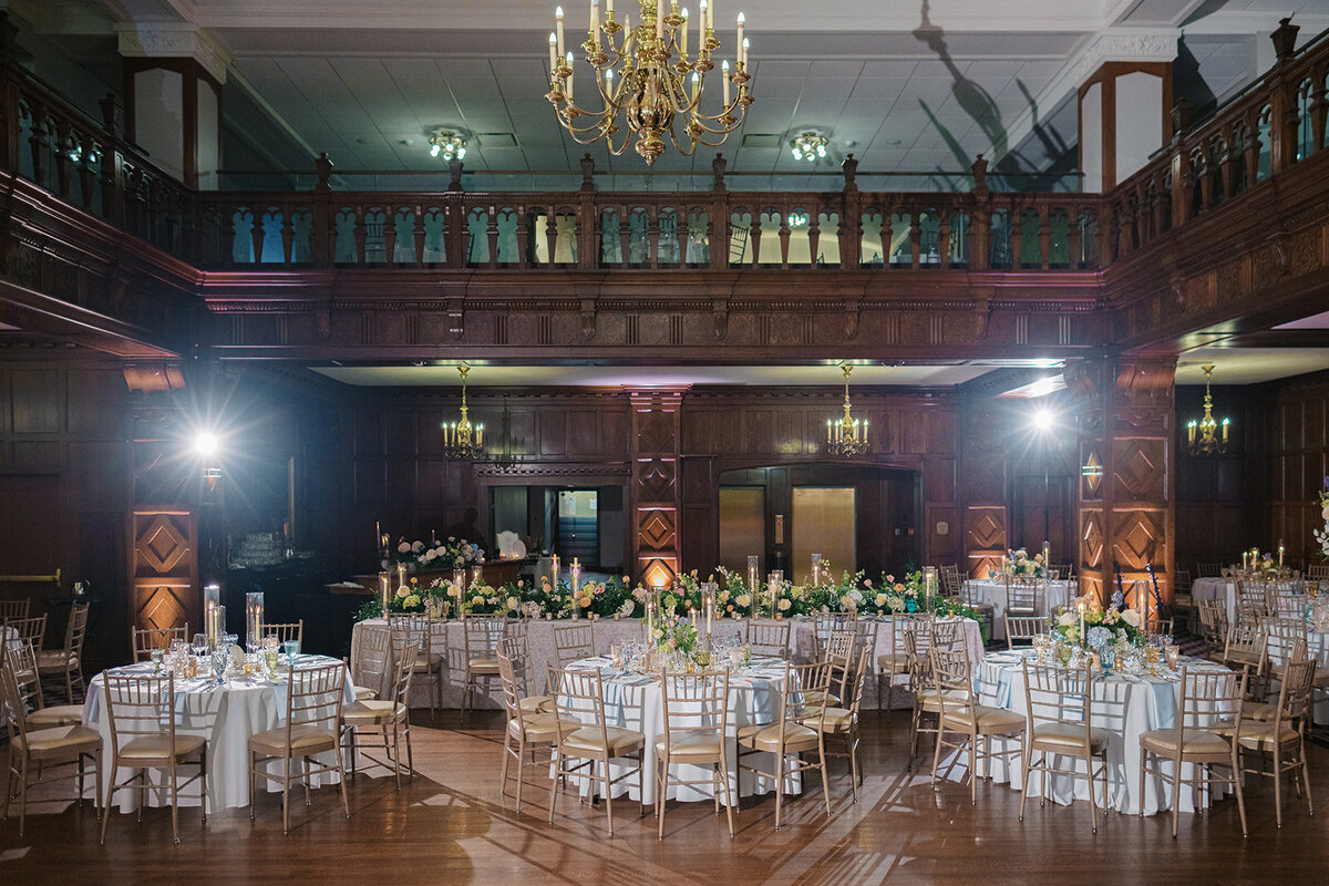 Anne_26Nicholas-Wedding-Favs-750