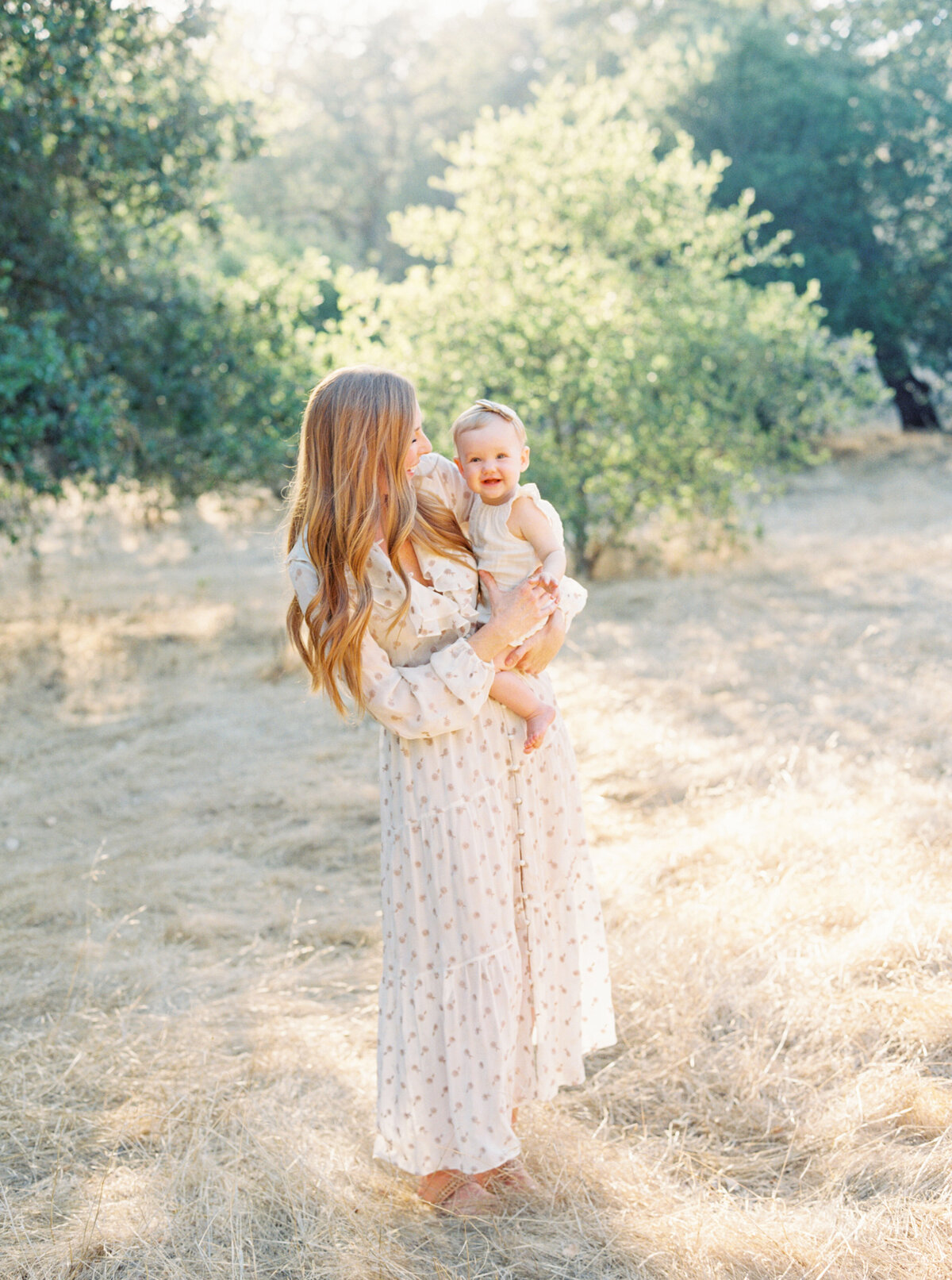 Megan Kawahara Photography San Jose Bay Area California Motherhood Newborn Family Lifestyle Womans Photography Images Portraits Light Airy Film Photos MKPhotography_ForsythFamily-20