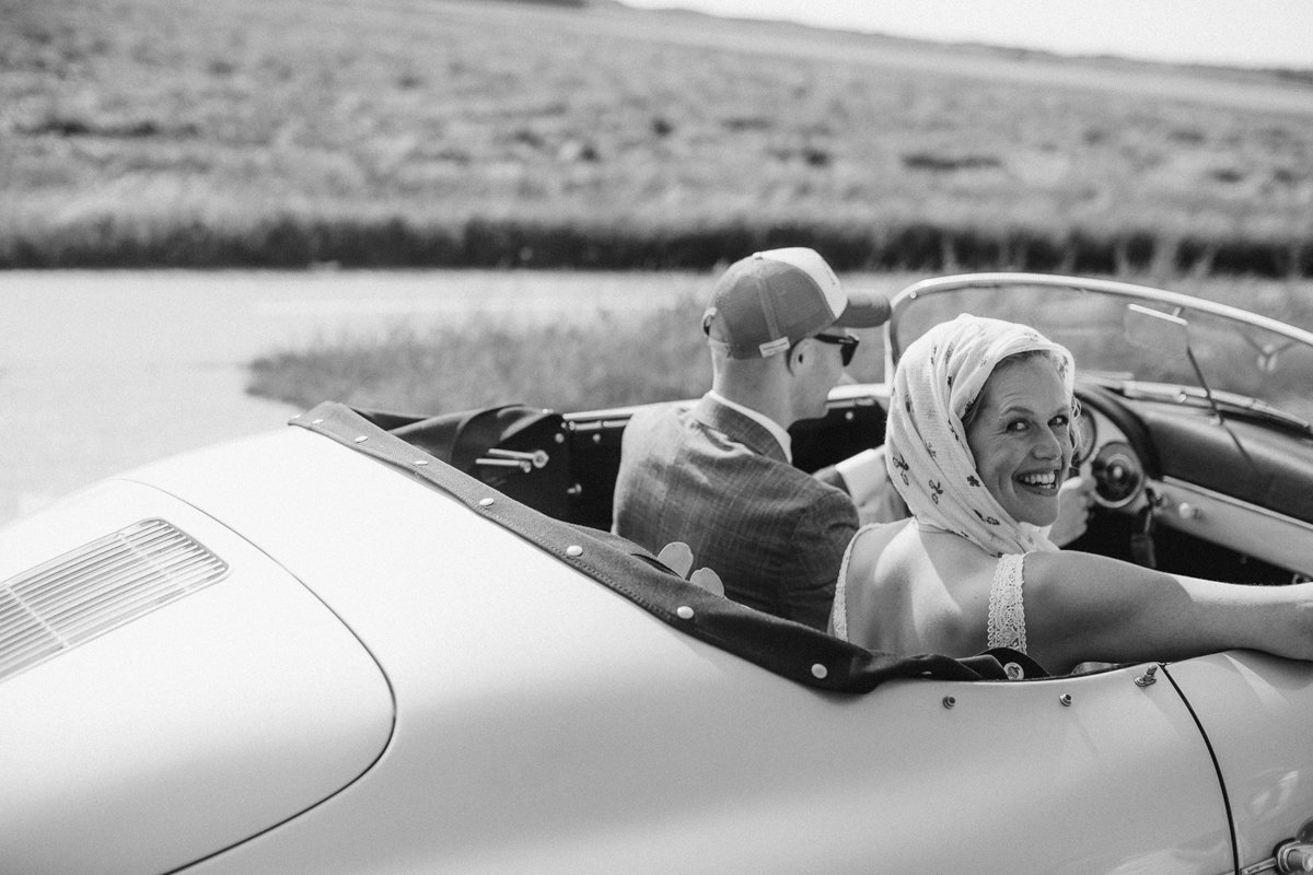 wedding-planner-maarten-janine-trouwen-texel-auto-vervoer-fotoshoot-179jpg_web