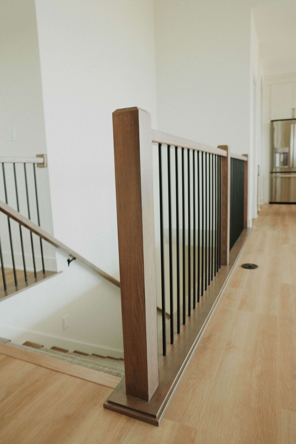 3034-Stairs-Grimes-Central-Iowa-Custom-Home-JRL-Builders-3F1A2152