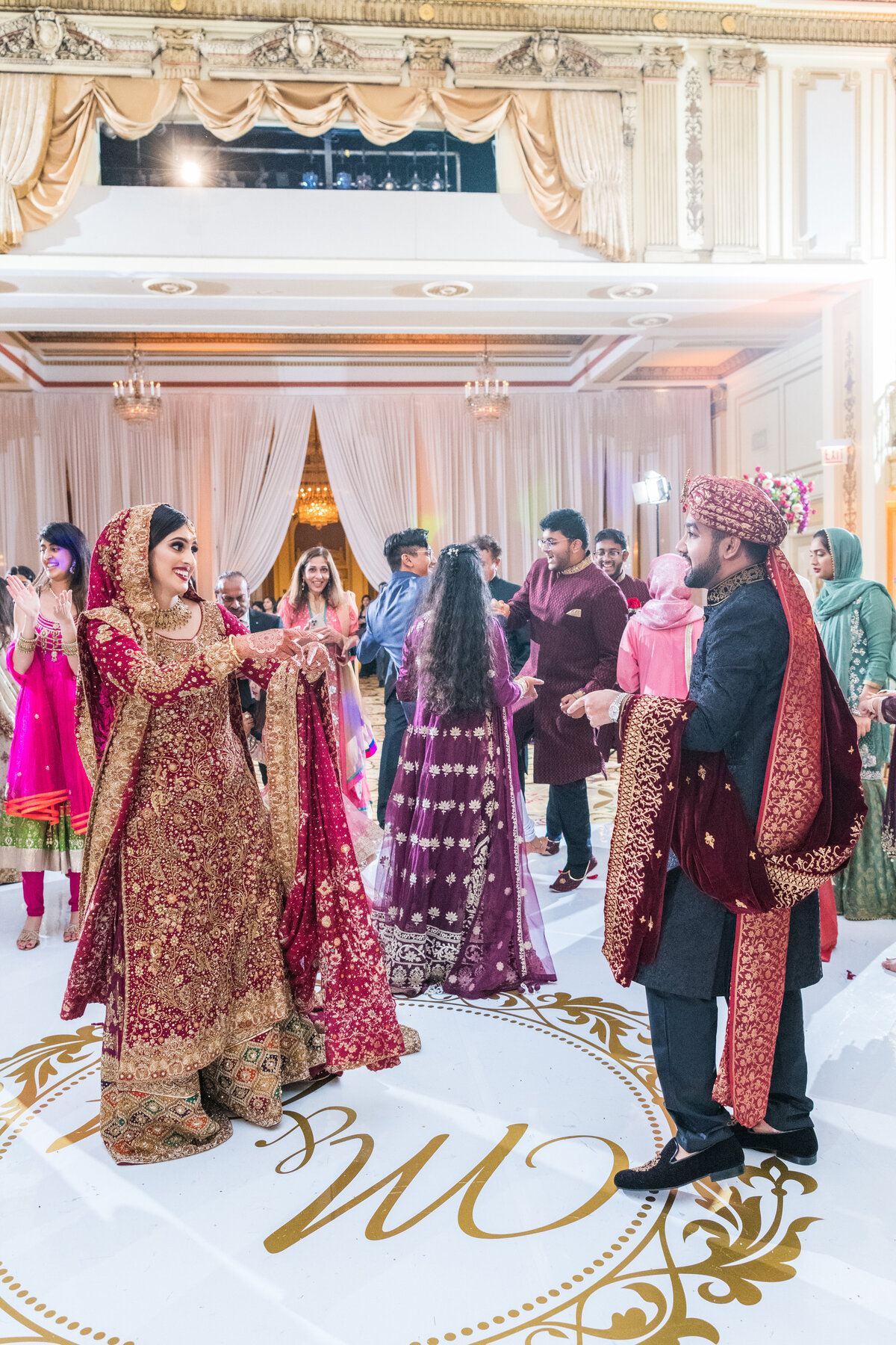 maha_studios_wedding_photography_chicago_new_york_california_sophisticated_and_vibrant_photography_honoring_modern_south_asian_and_multicultural_weddings1