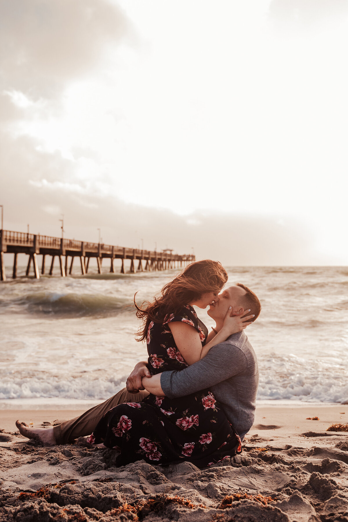 Dania-Beach-Pier-Hollywood-South-Florida-Broward-Engagement-Photos-Wedding-Photographer-Ashleigh-Ahern-Photography (2)