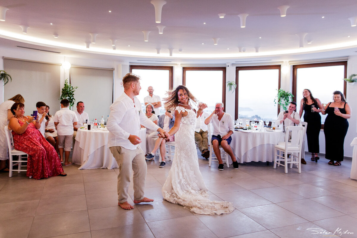 santorini-wedding-photographer-15