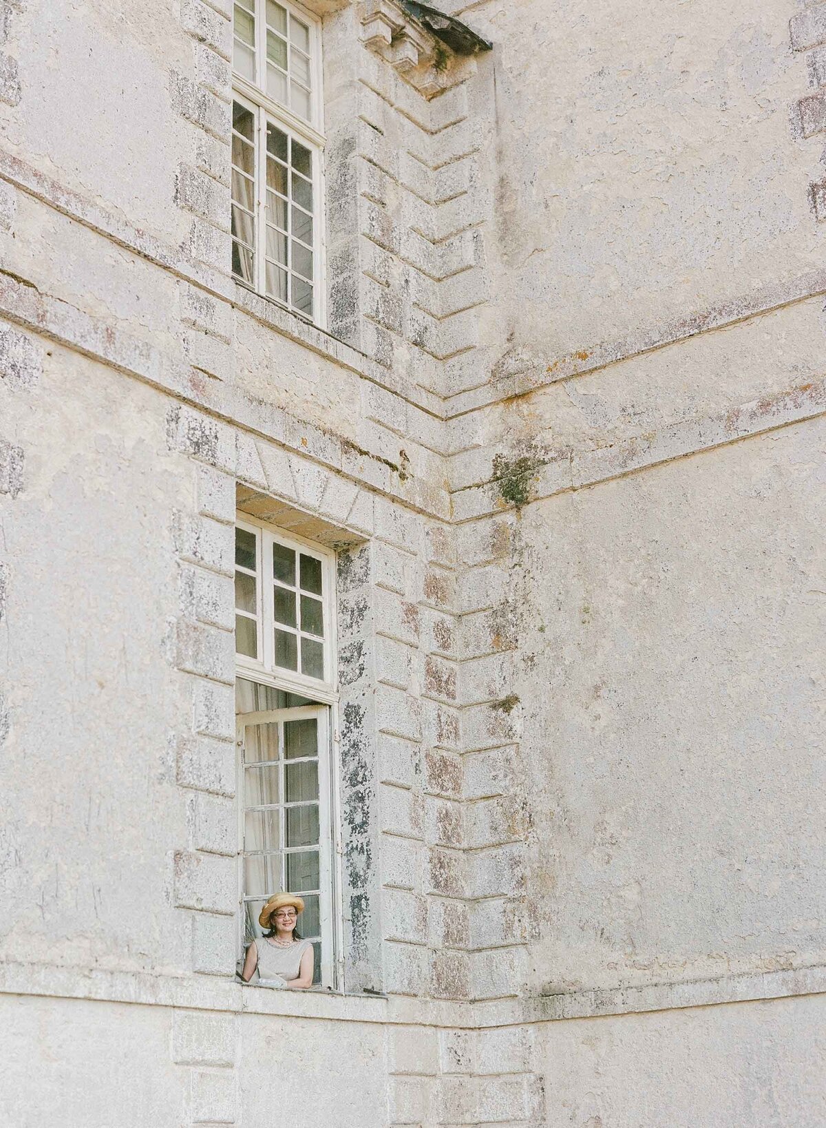Molly-Carr-Photography-Paris-Wedding-Photographer-France-Destination-Film-Photography-50