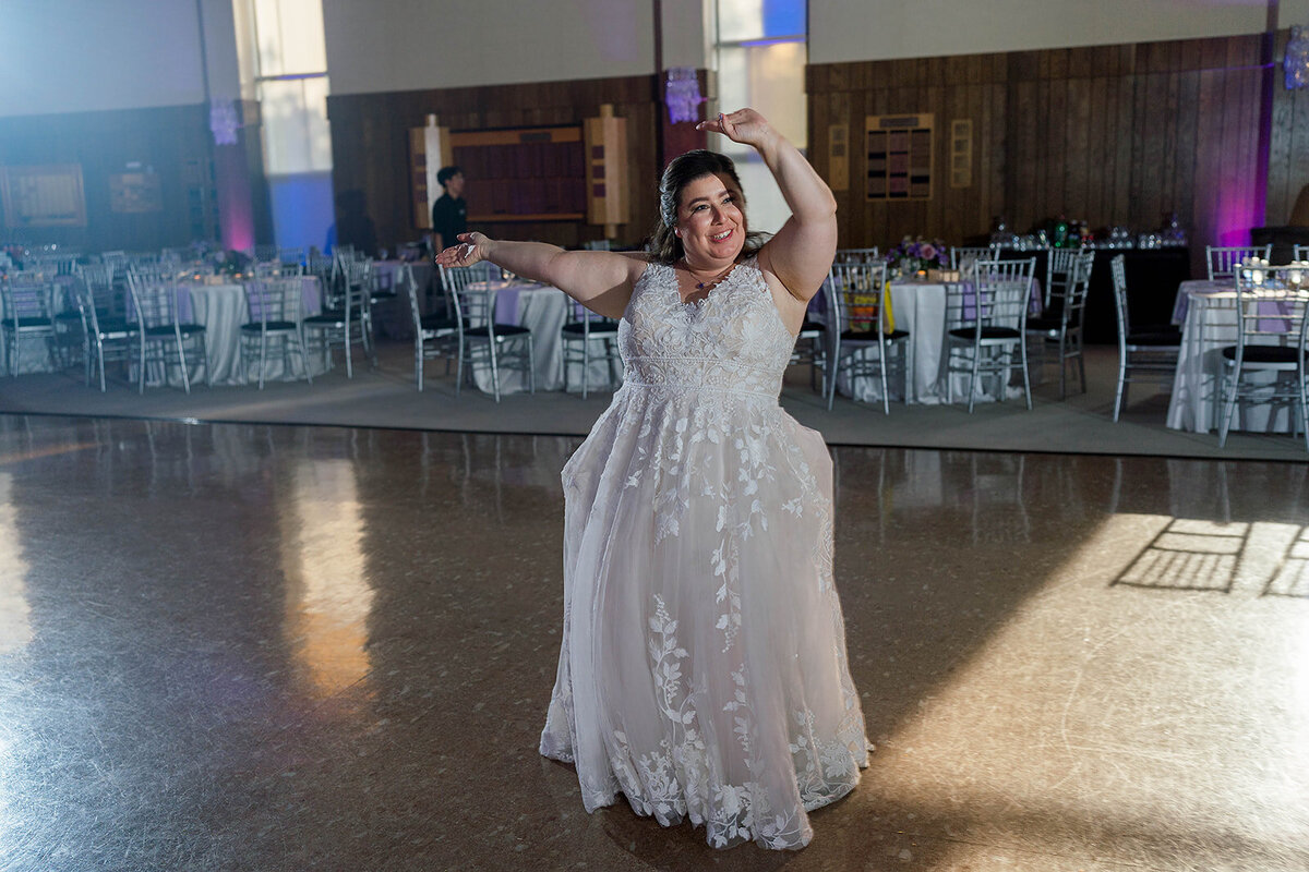Eliana-Melmed-Photography-Chicago-LosAngeles-Jewish-WeddingPhotography-ElianaSklar-RoomReveal-00012
