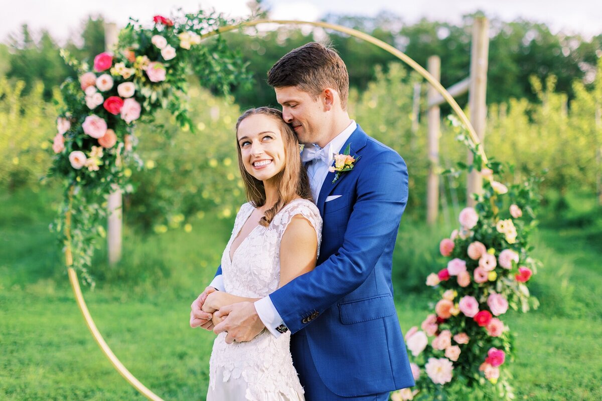 The-Greenery-Colorful-Apple-Orchard-NH-New-Hampshire-Wedding-Photography_0051