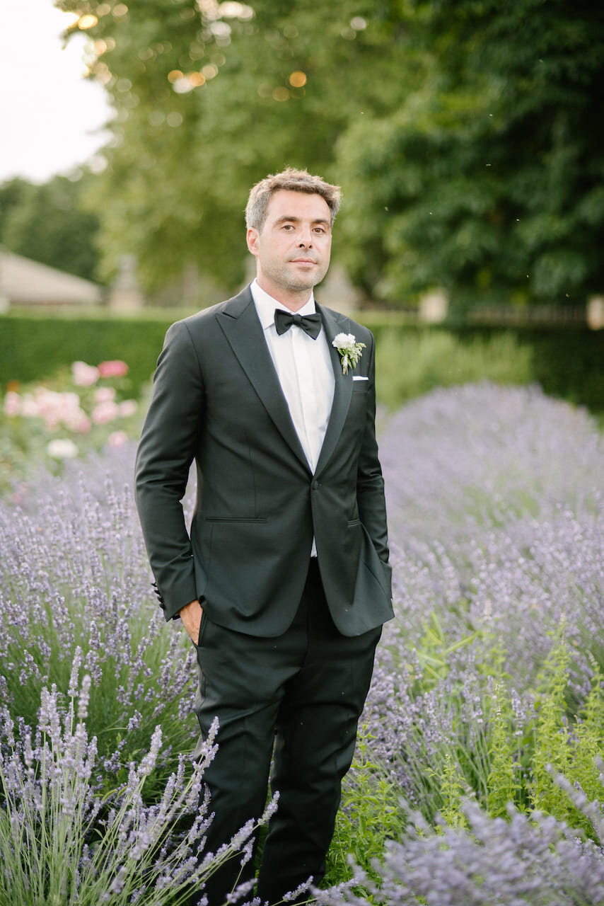 elegant-groom-in-the-lavender
