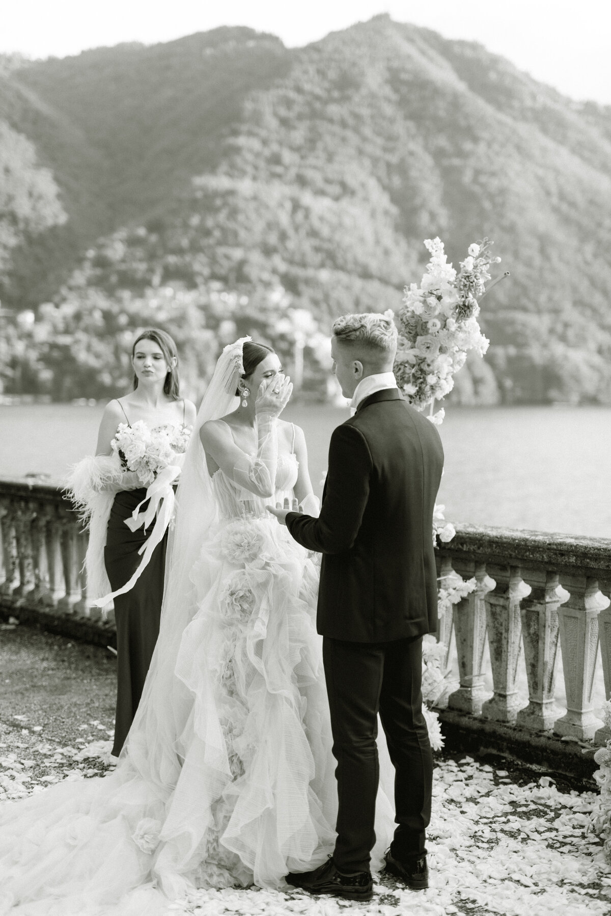 Destination-Wedding-Photographer-Villa-Pizzo-Wedding-Lake-Como-JCP_4003