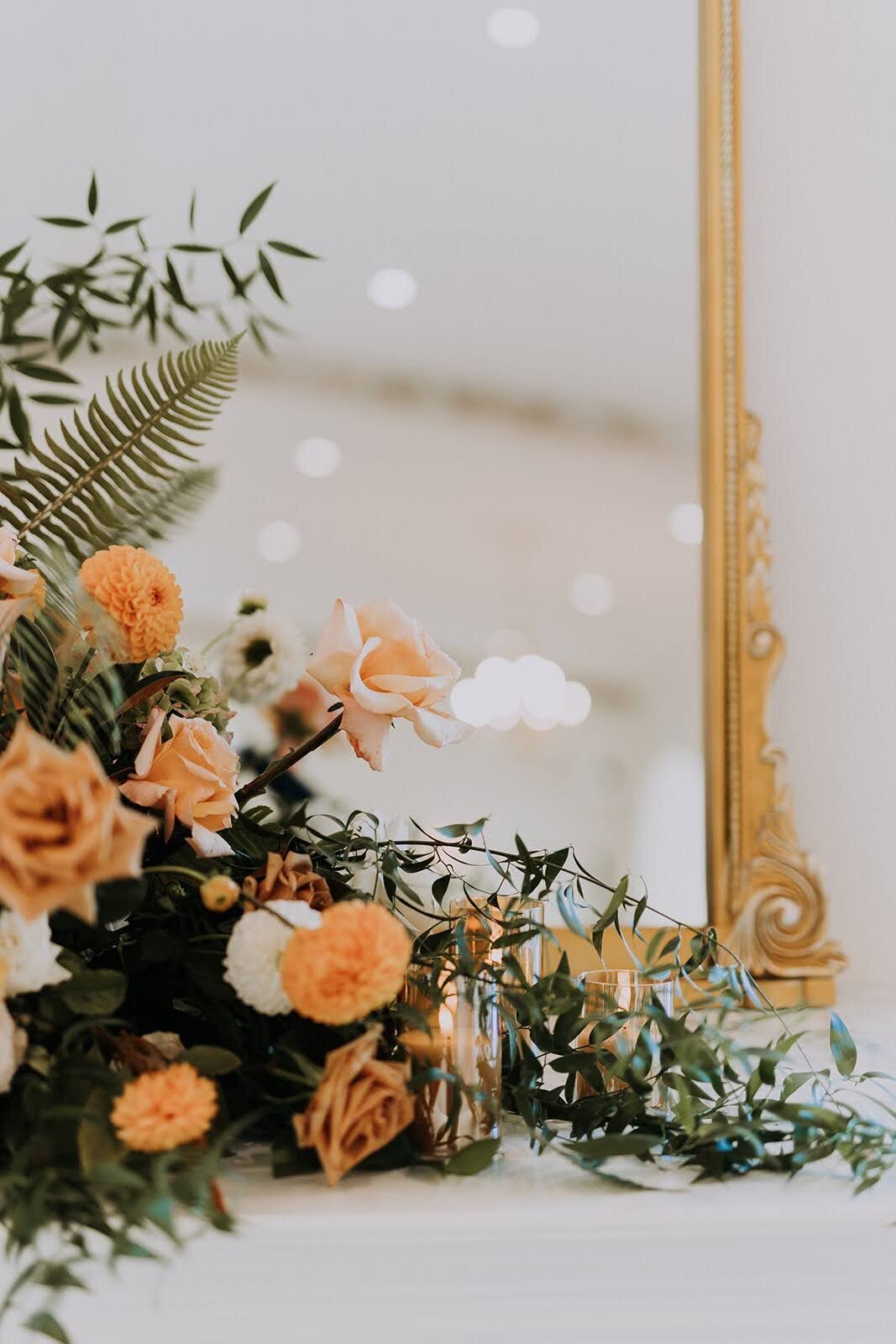 Wedding-Blooms-Orange-Flower-Arrangements
