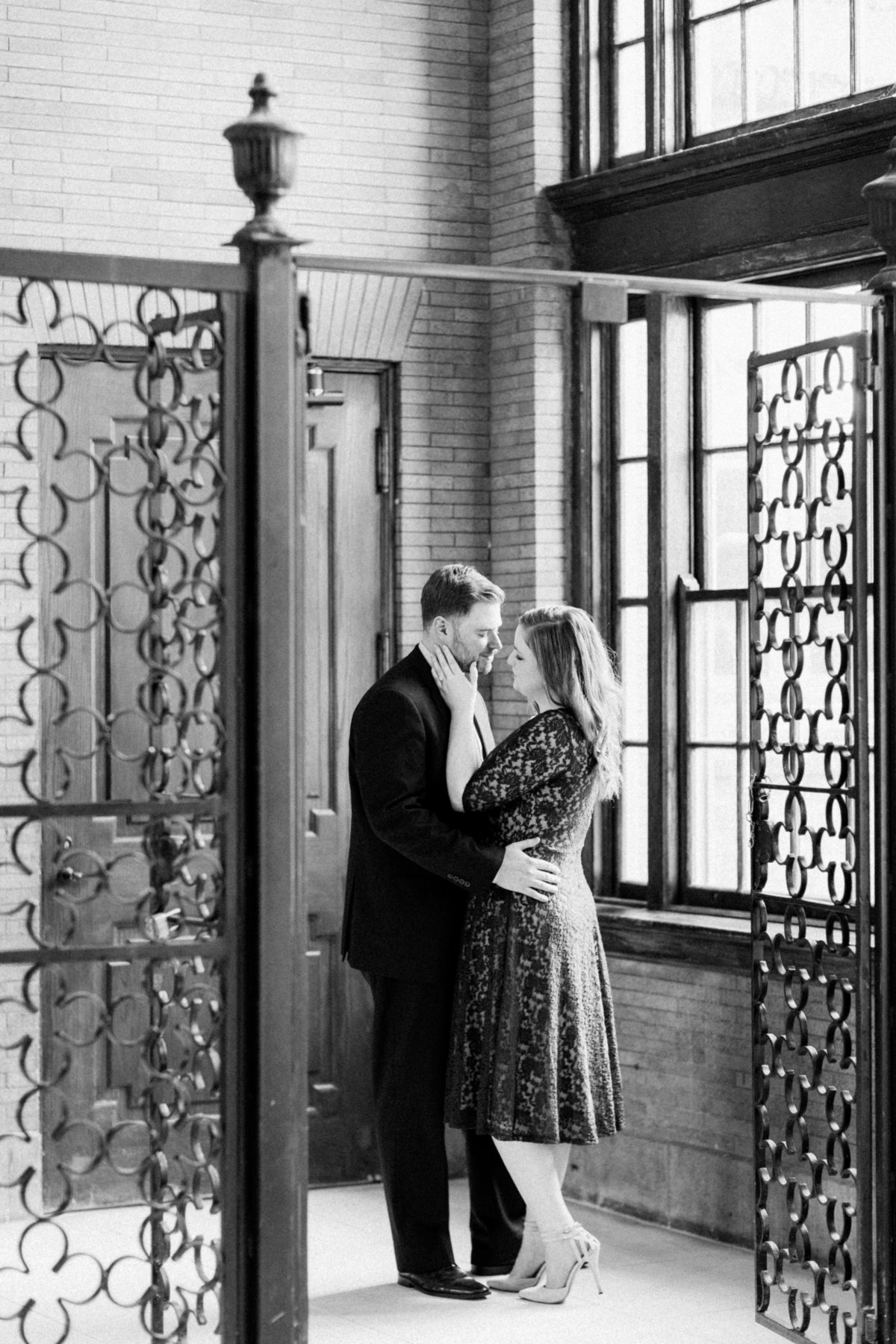 62_classic_indoor_mainstreet_train_station_richmond_engagement_session